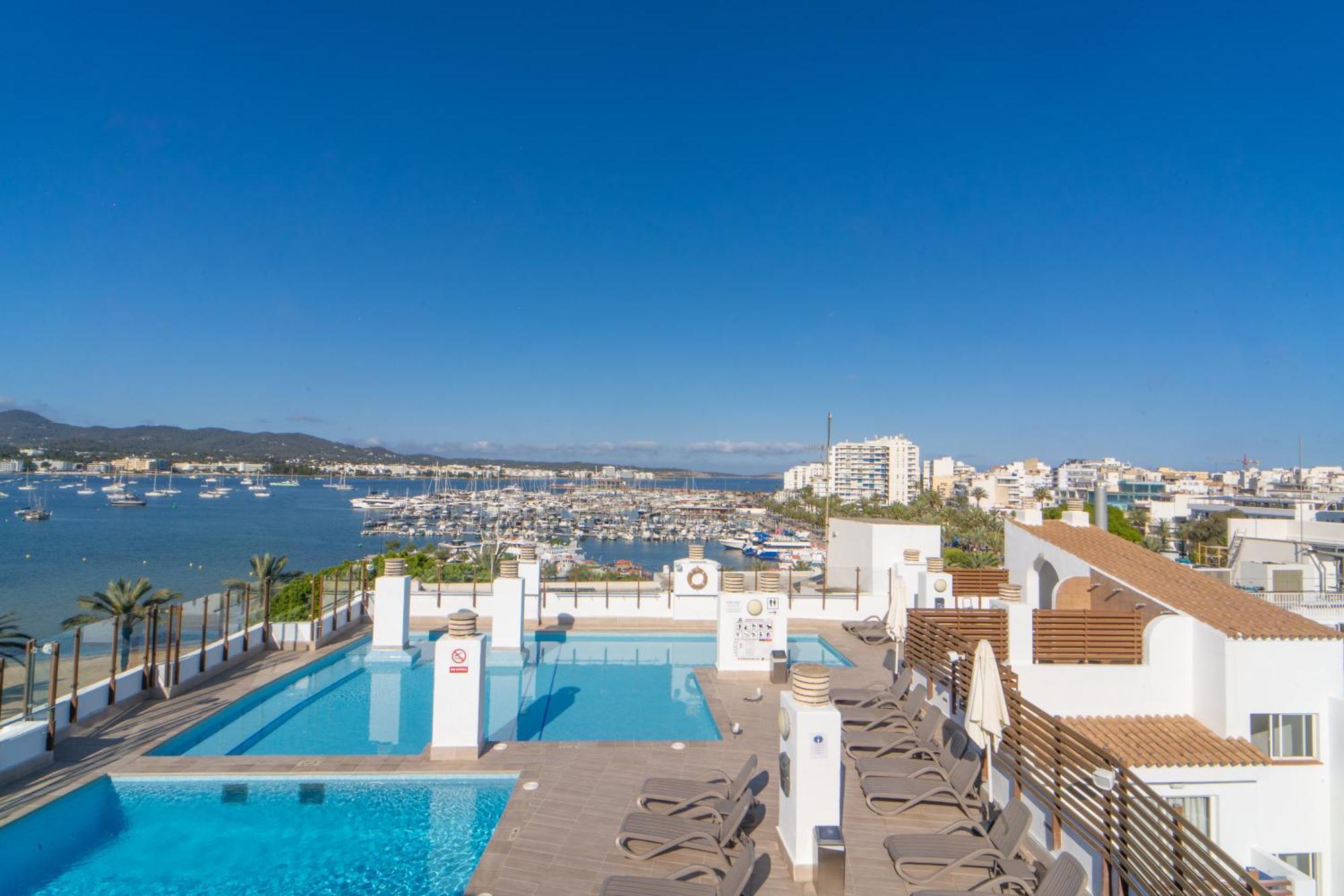 Sunside Central Park Apartamentos - Only Adults San Antonio Abad Exterior foto