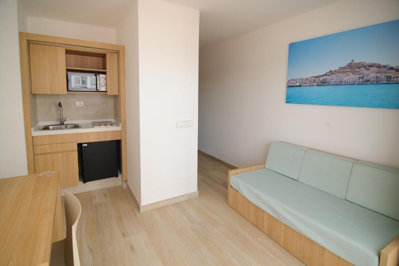 Sunside Central Park Apartamentos - Only Adults San Antonio Abad Exterior foto